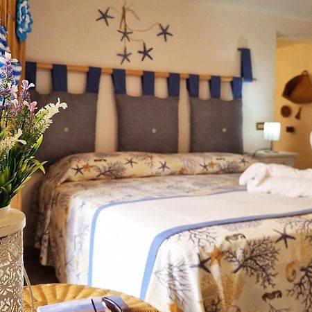 Casa Vacanza Vista Mare Кустоначи Екстериор снимка