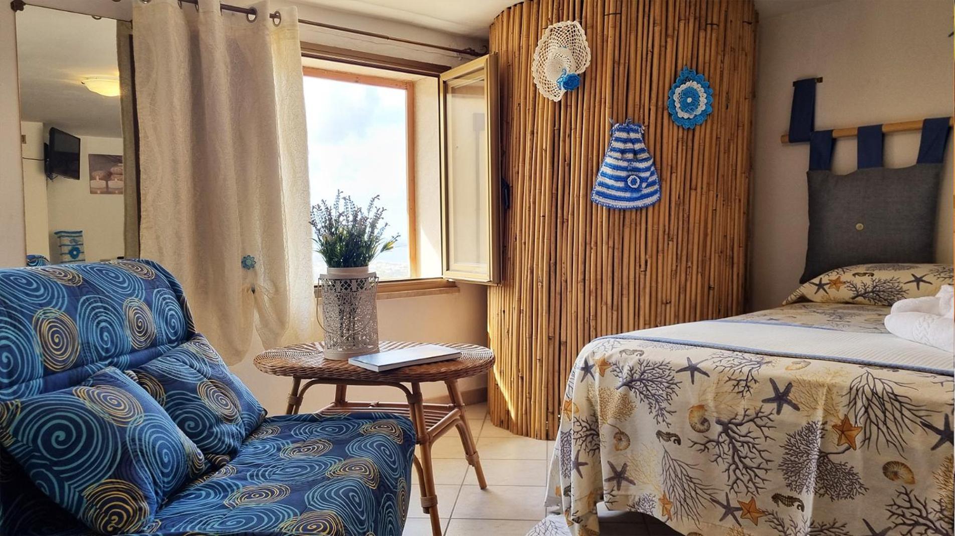 Casa Vacanza Vista Mare Кустоначи Екстериор снимка